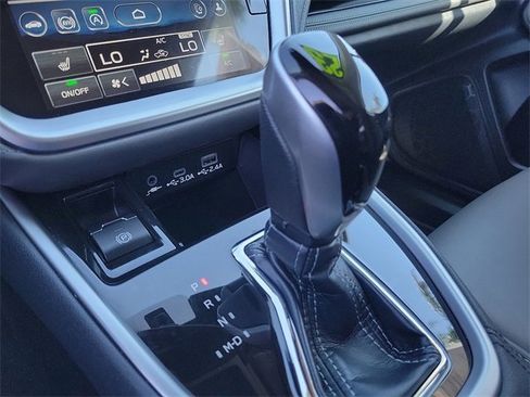 Used 2023 Subaru Outback Onyx Edition w/ Popular Package #2 image 16