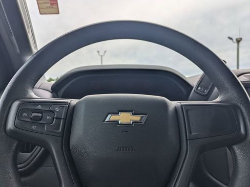 Used 2023 Chevrolet Silverado 1500 Custom image 27