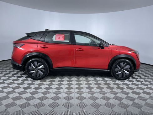Certified 2024 Nissan Ariya AWD image 10