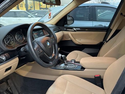 Used 2017 BMW X3 sDrive28i image 1