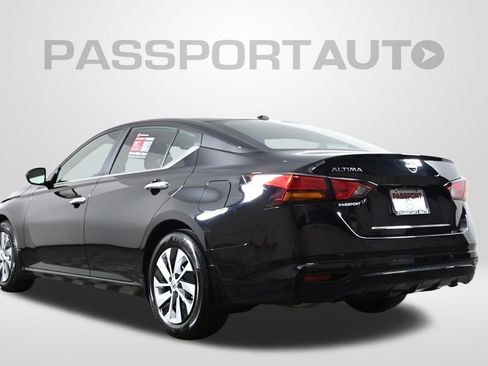 Certified 2025 Nissan Altima 2.5 S FWD image 8