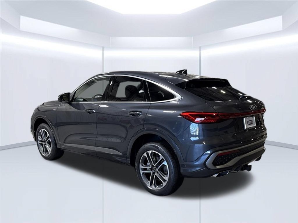 New 2026 Audi Q5 Premium AWD/4WD image 3