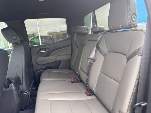 New 2026 Chevrolet Colorado ZR2 AWD/4WD image 13