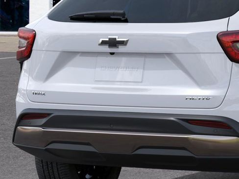 New 2026 Chevrolet Trax ACTIV image 15