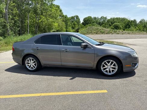 Used 2010 Ford Fusion SEL FWD image 4