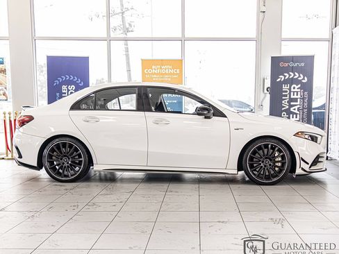 Used 2021 Mercedes-Benz A 35 AMG 4MATIC image 9