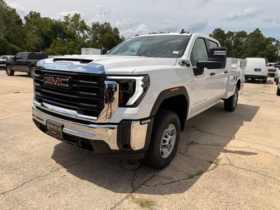 New 2026 GMC Sierra 2500 Pro w/ Convenience Package