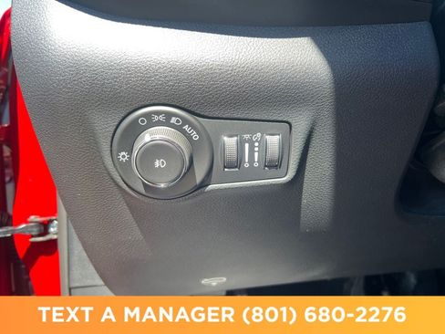 New 2026 Jeep Compass Latitude AWD/4WD image 30