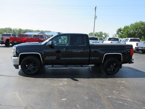 Used 2018 Chevrolet Silverado 1500 LT w/ All Star Edition AWD/4WD image 13