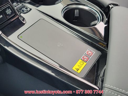 Certified 2025 Toyota Mirai XLE image 24