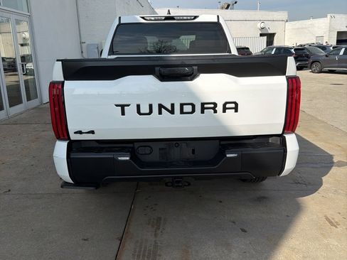 Used 2025 Toyota Tundra SR5 image 3