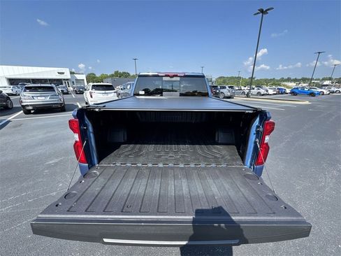 Used 2024 Chevrolet Silverado 1500 High Country w/ High Country Premium Package image 24