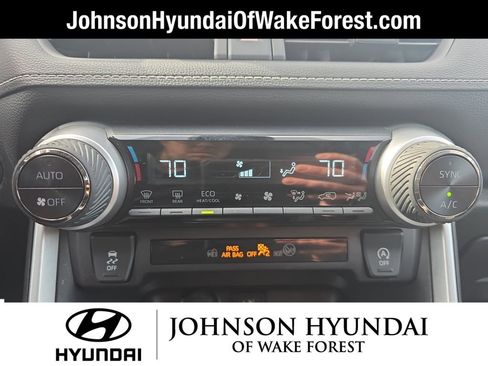 Used 2024 Toyota RAV4 XLE image 28