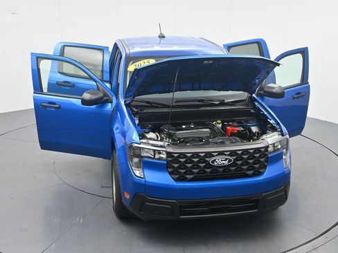 Used 2025 Ford Maverick XL w/ Equipment Group 102A AWD/4WD image 44