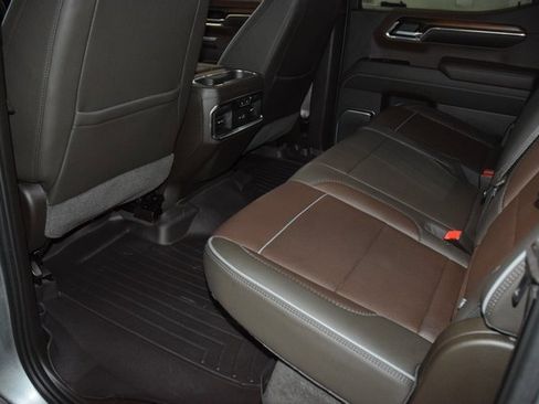 Used 2024 GMC Sierra 1500 Denali w/ Technology Package image 43