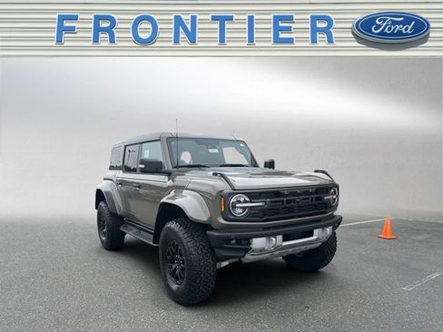 New 2026 Ford Bronco Raptor w/ Interior Carbon Fiber Pack AWD/4WD image 8