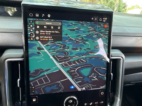 Used 2025 GMC Yukon XL Denali AWD/4WD image 33