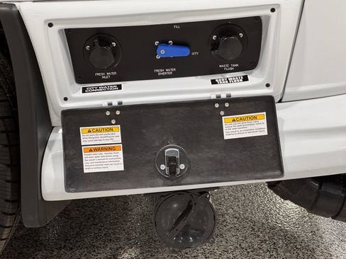 New 2025 Mercedes-Benz Sprinter 2500 image 72