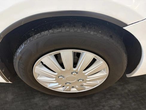 Used 2016 Hyundai Accent SE FWD image 32