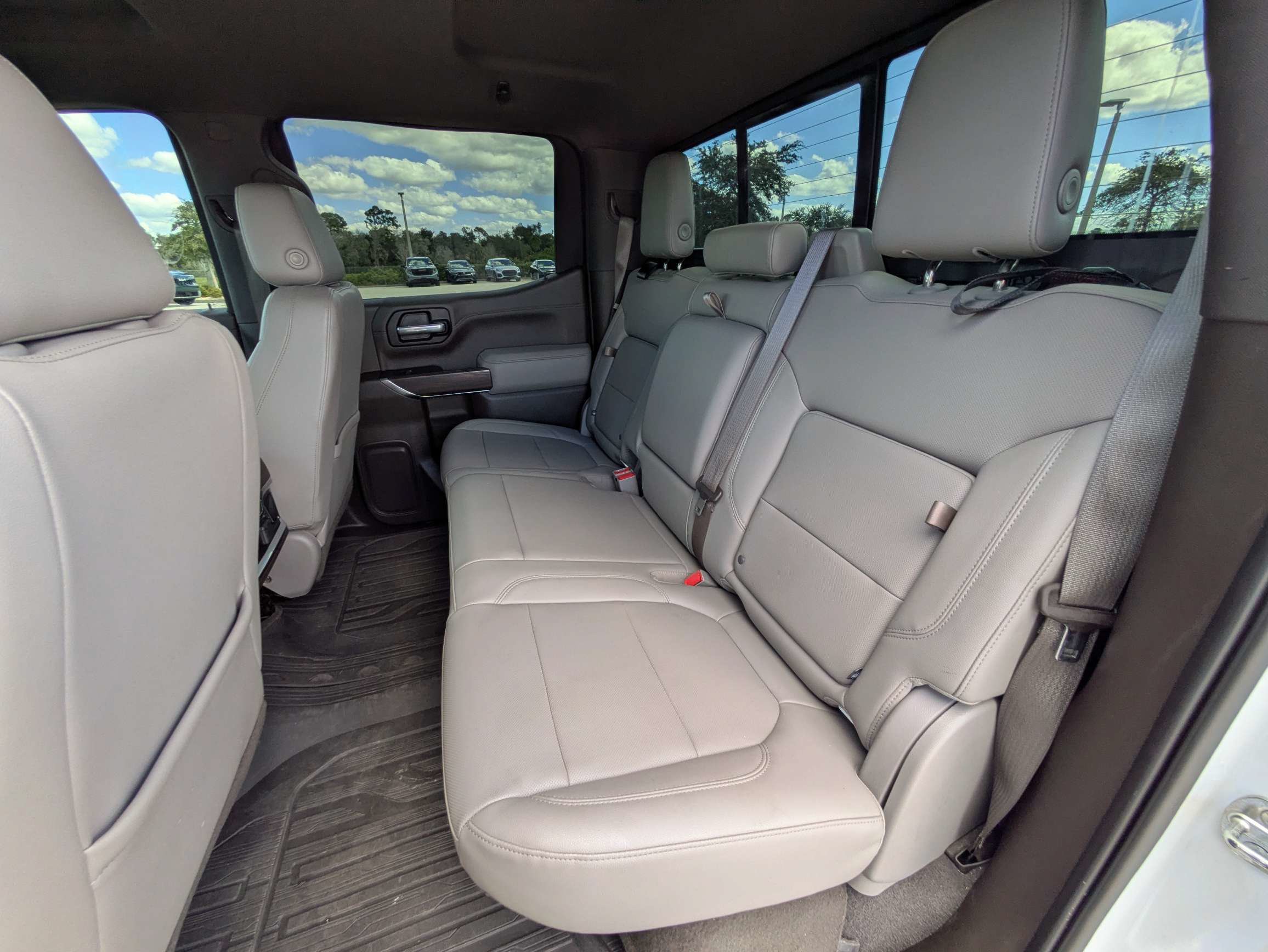 Used 2019 GMC Sierra 1500 SLT w/ SLT Premium Package AWD/4WD image 15
