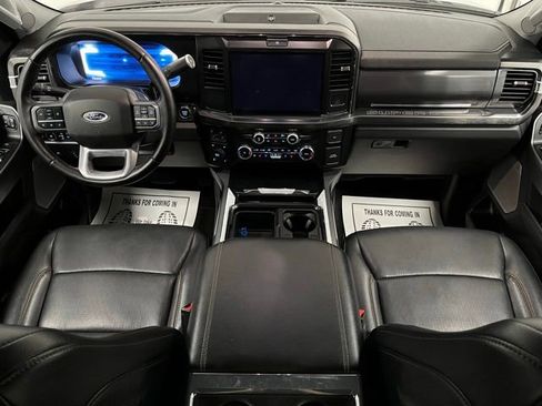 Used 2025 Ford F350 Lariat w/ Black Appearance Package AWD/4WD image 22