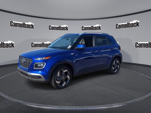 New 2025 Hyundai Venue Limited image 3