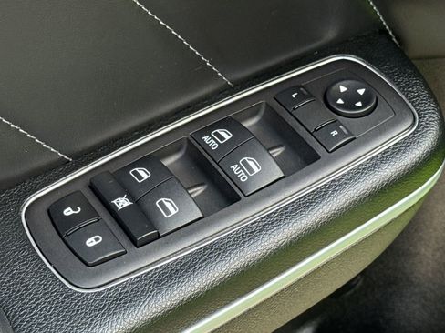 Used 2023 Dodge Charger Scat Pack w/ Plus Group RWD image 20