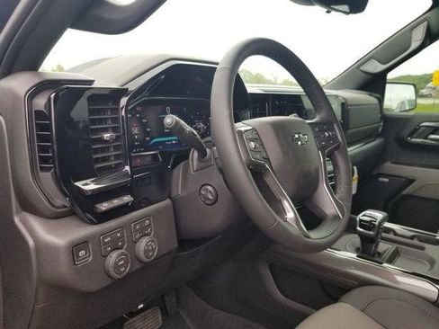 New 2026 Chevrolet Silverado 1500 ZR2 AWD/4WD image 8