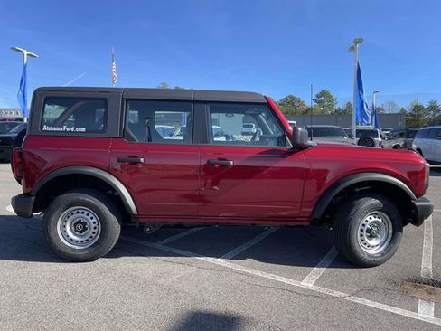 New 2025 Ford Bronco 4-Door AWD/4WD image 2
