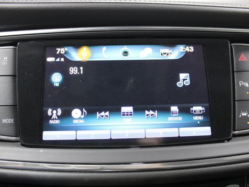 Used 2019 Buick Enclave Avenir w/ Avenir Technology Package FWD image 13