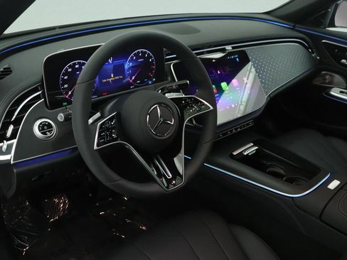 New 2026 Mercedes-Benz E 350 Sedan image 4