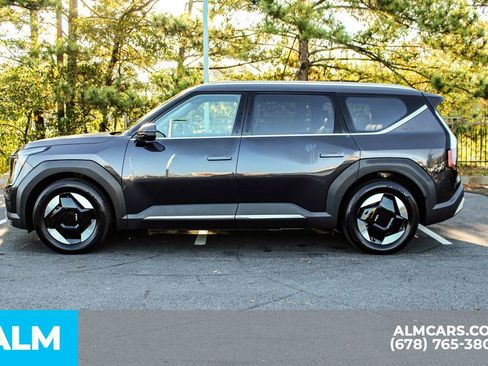Used 2024 Kia EV9 Wind image 7