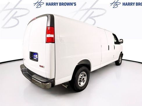 New 2026 GMC Savana 3500 Extended w/ Driver Convenience Package RWD image 26