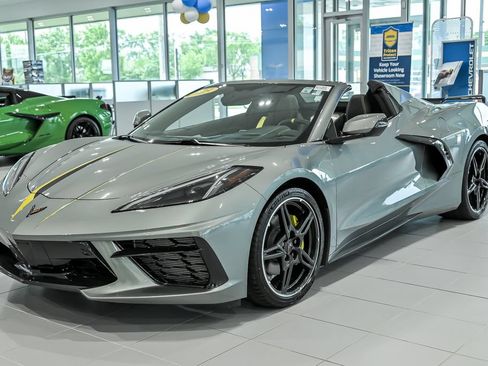 Used 2023 Chevrolet Corvette Stingray Premium Conv w/ Battery Protection Package RWD image 6