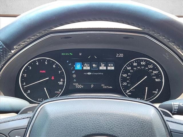 Used 2022 Toyota Avalon Touring w/ Advanced Safety Package FWD image 11