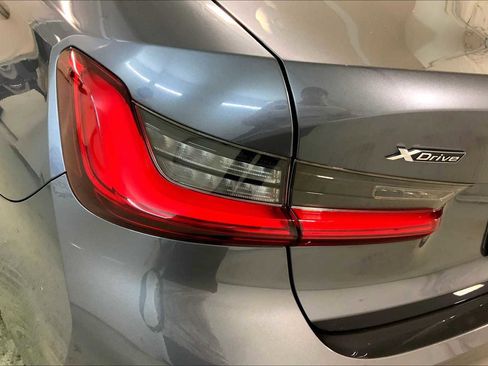 Used 2019 BMW 330i xDrive Sedan w/ Convenience Package image 28