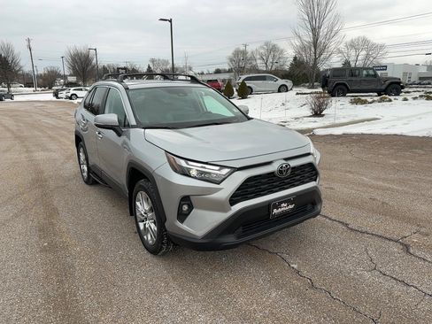 Used 2025 Toyota RAV4 XLE Premium image 3