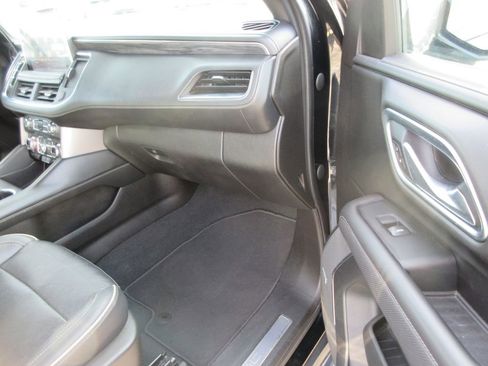 Certified 2021 GMC Yukon SLT image 19