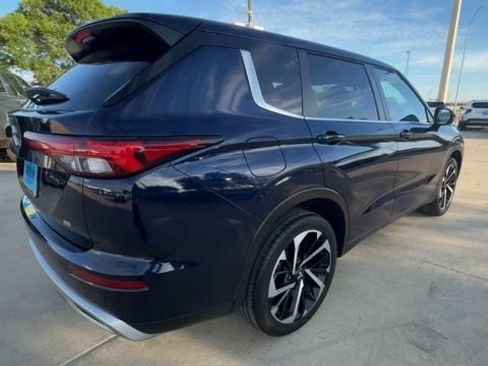 Used 2023 Mitsubishi Outlander SE AWD/4WD image 8