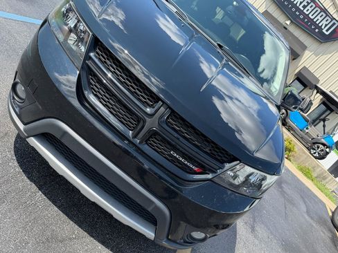 Used 2019 Dodge Journey GT w/ Nav & Sun Group AWD/4WD image 9
