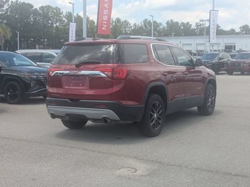 Used 2019 GMC Acadia SLT FWD image 3