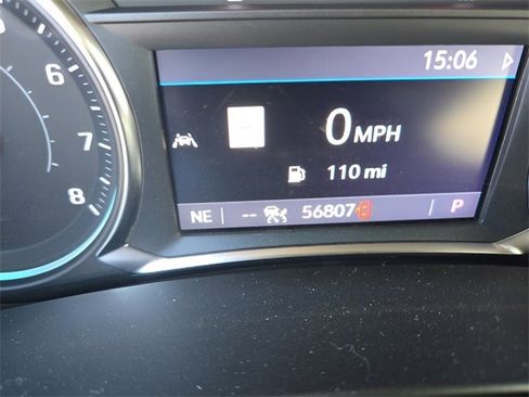 Used 2022 Chevrolet Equinox RS w/ RS Leather Package image 14