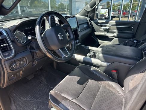 Used 2023 RAM 1500 Laramie AWD/4WD image 11