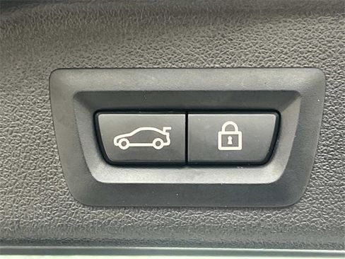 Used 2022 BMW X5 sDrive40i w/ Premium Package image 25