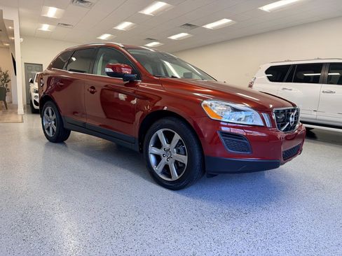 Used 2013 Volvo XC60 3.2 image 11