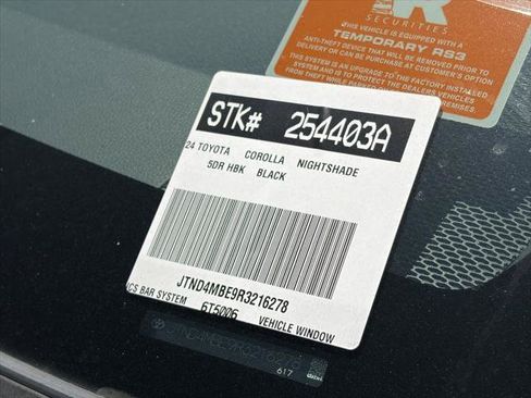 Certified 2024 Toyota Corolla SE FWD image 15