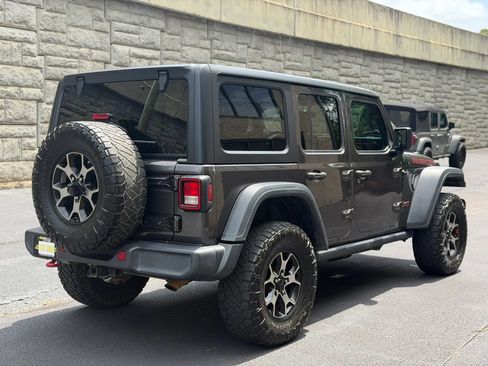 Used 2018 Jeep Wrangler Unlimited Rubicon AWD/4WD image 6