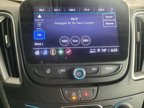 Used 2025 Chevrolet Malibu LT FWD image 25