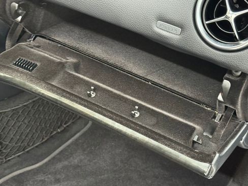 Used 2014 Mercedes-Benz SL 550 image 61