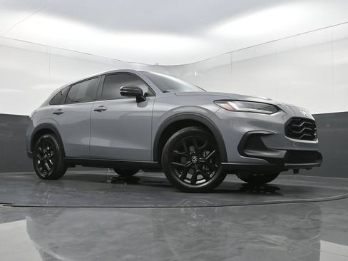 Used 2023 Honda HR-V Sport image 22